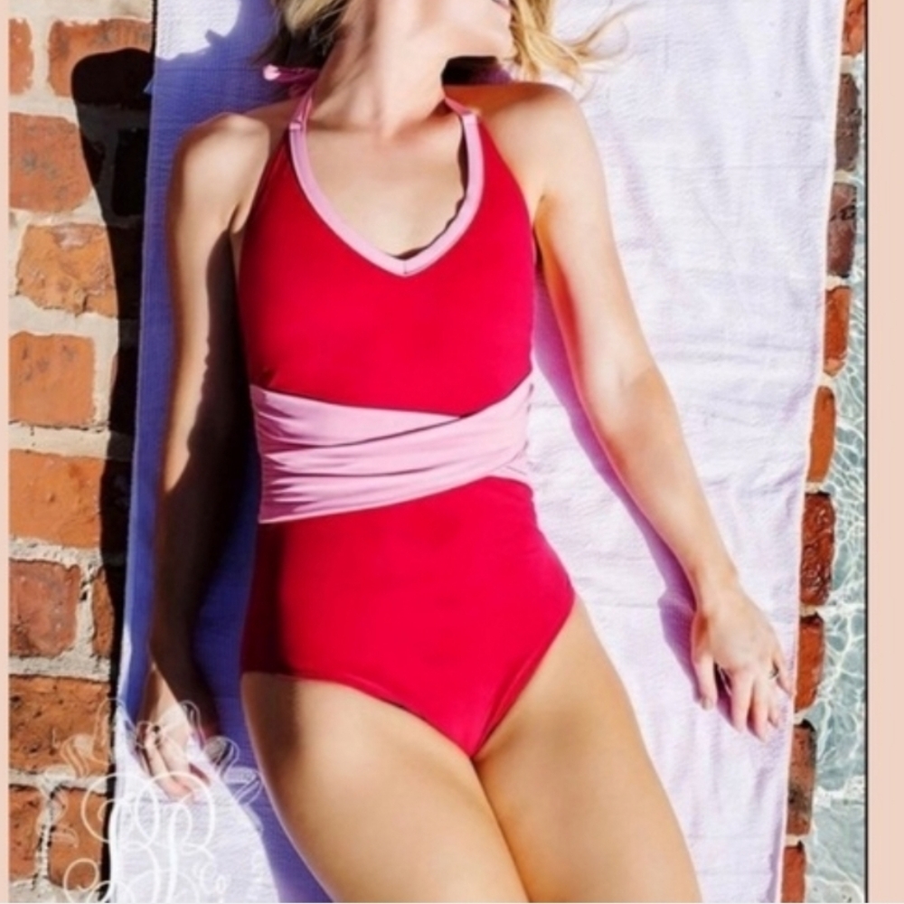 The Beaufort Bonnet Company La Mer Momtini Women's One Piece Pink Swimsuit